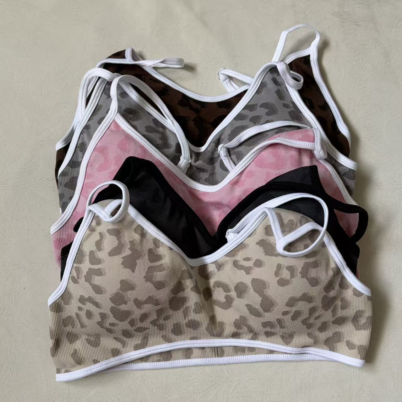 Logo Women's Beautiful Back Ga - đánh giá và giá Yoga Fitness Logo Design